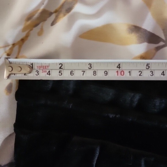 New Torrid Pull-On Relaxed Taper Velvet High-Rise Pant - Picture 6 of 7